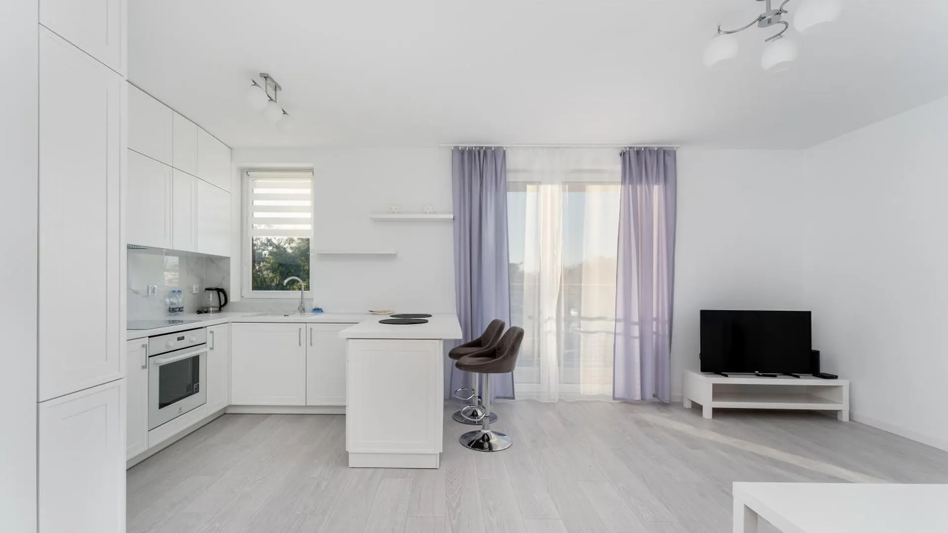 Zlocien Bright Apartment Krakow